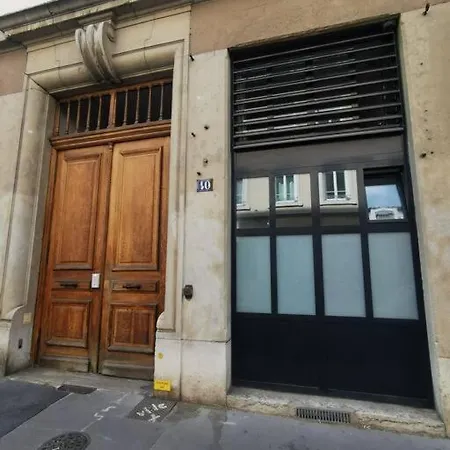 Joli T2 De 37m2 Style Loft Prox Gare Metro *